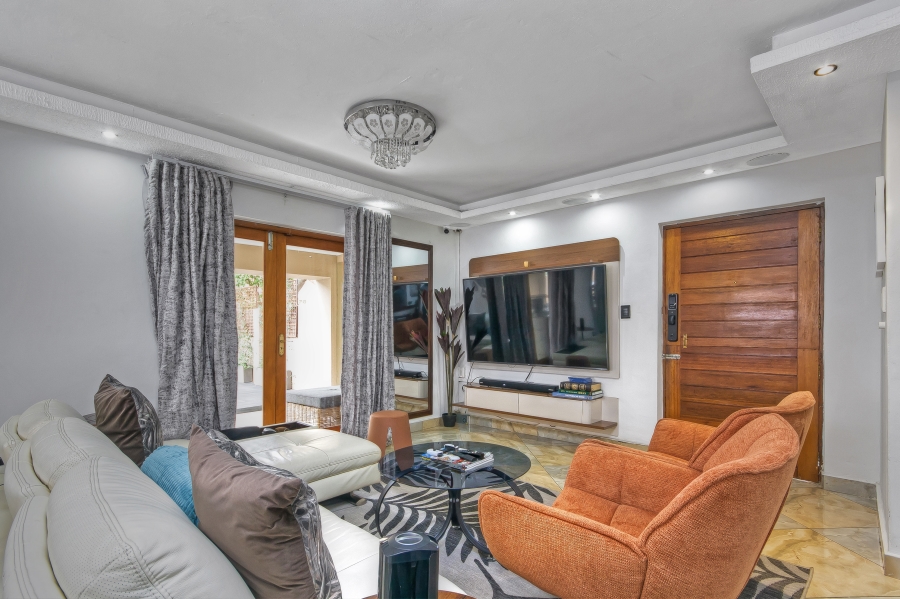 3 Bedroom Property for Sale in Carlswald Gauteng