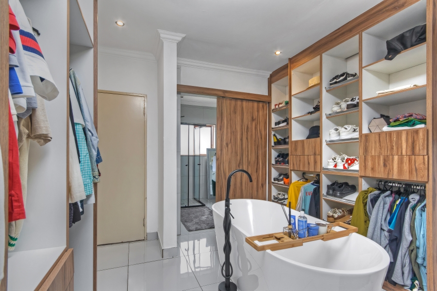 3 Bedroom Property for Sale in Carlswald Gauteng