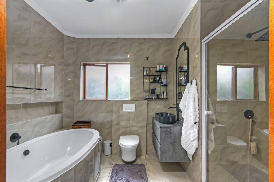 3 Bedroom Property for Sale in Carlswald Gauteng