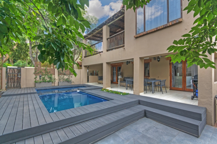 3 Bedroom Property for Sale in Carlswald Gauteng