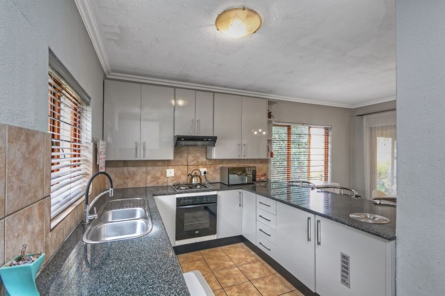 3 Bedroom Property for Sale in Carlswald Gauteng