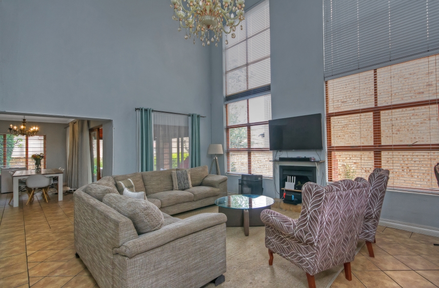 3 Bedroom Property for Sale in Carlswald Gauteng