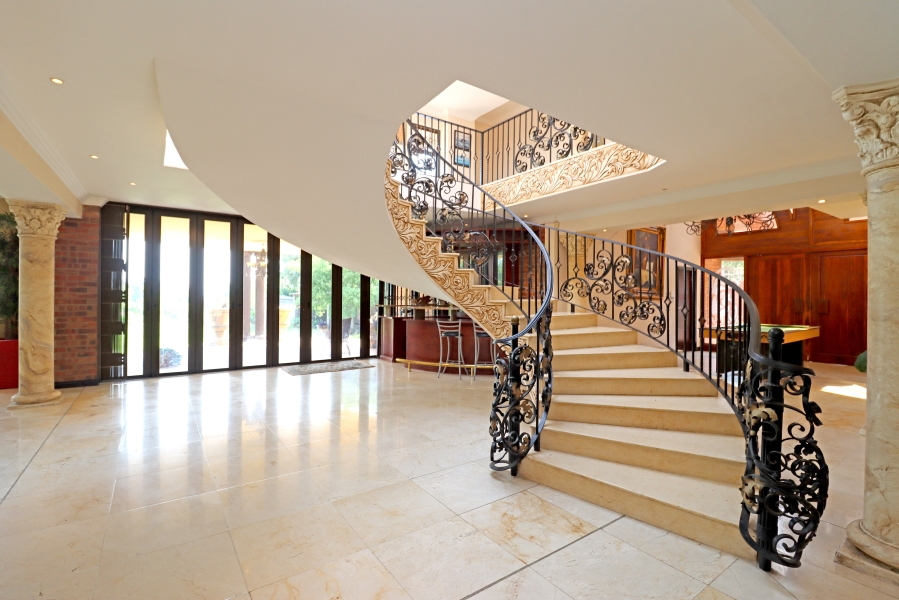 5 Bedroom Property for Sale in Bridle Park A H Gauteng