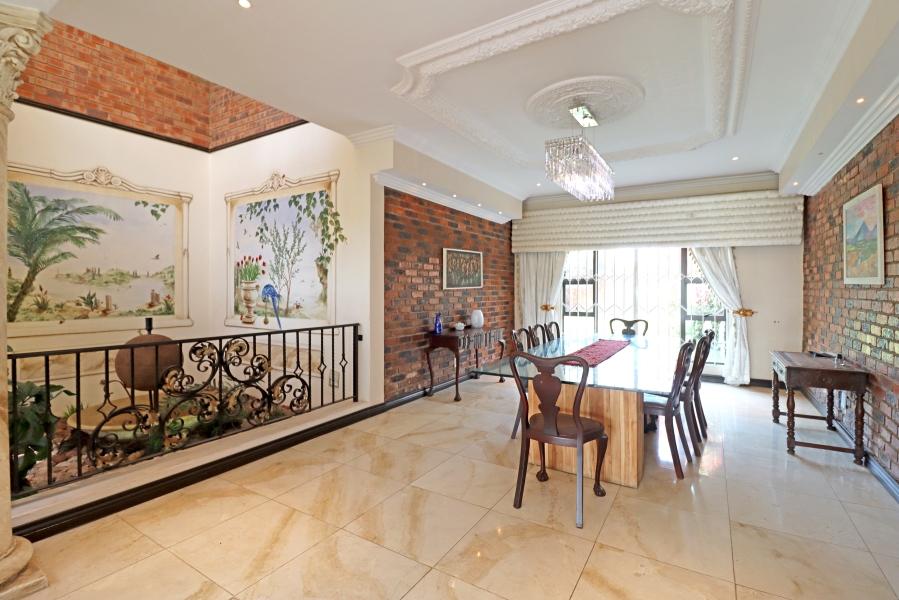 5 Bedroom Property for Sale in Bridle Park A H Gauteng