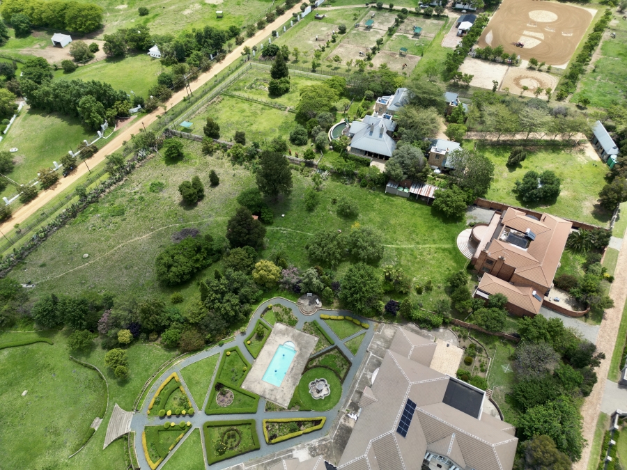 5 Bedroom Property for Sale in Bridle Park A H Gauteng