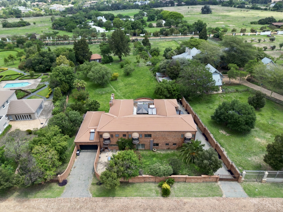 5 Bedroom Property for Sale in Bridle Park A H Gauteng