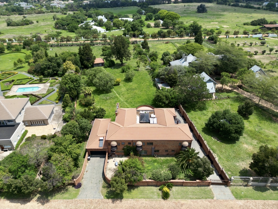 5 Bedroom Property for Sale in Bridle Park A H Gauteng