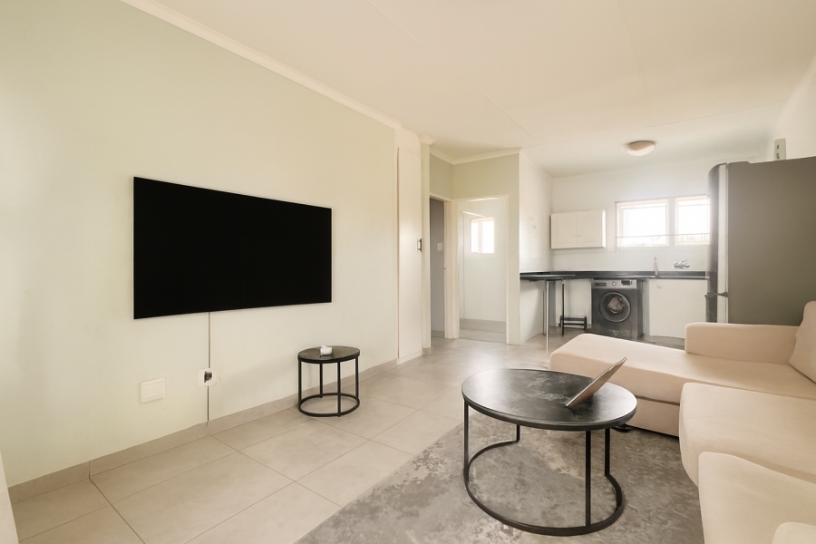 To Let 1 Bedroom Property for Rent in Magaliessig Gauteng