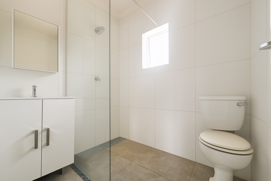 To Let 1 Bedroom Property for Rent in Magaliessig Gauteng