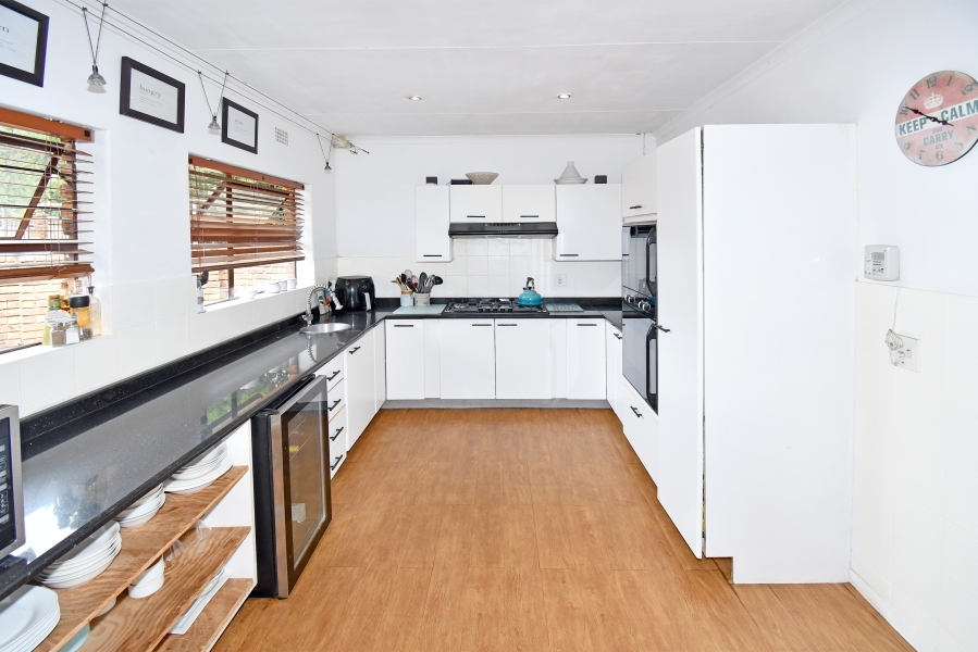 4 Bedroom Property for Sale in Paulshof Gauteng