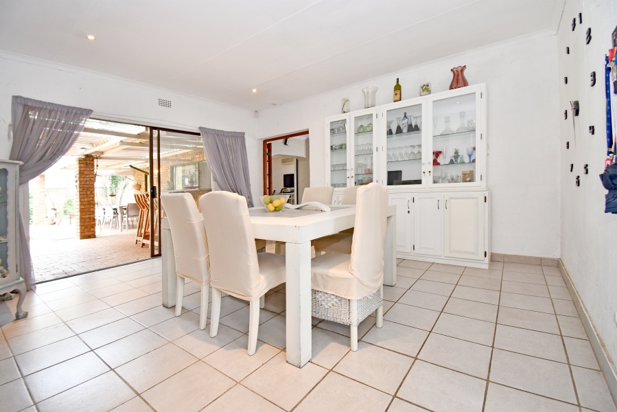 4 Bedroom Property for Sale in Paulshof Gauteng