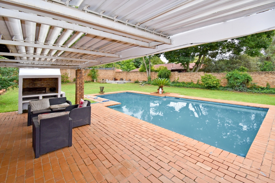 4 Bedroom Property for Sale in Paulshof Gauteng