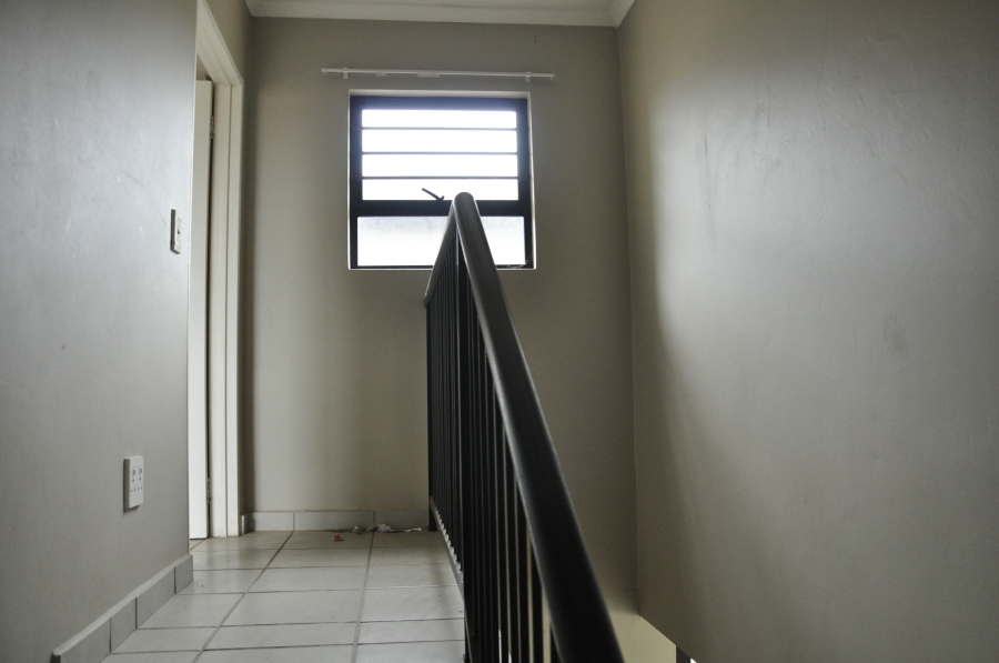 3 Bedroom Property for Sale in Noordwyk Gauteng