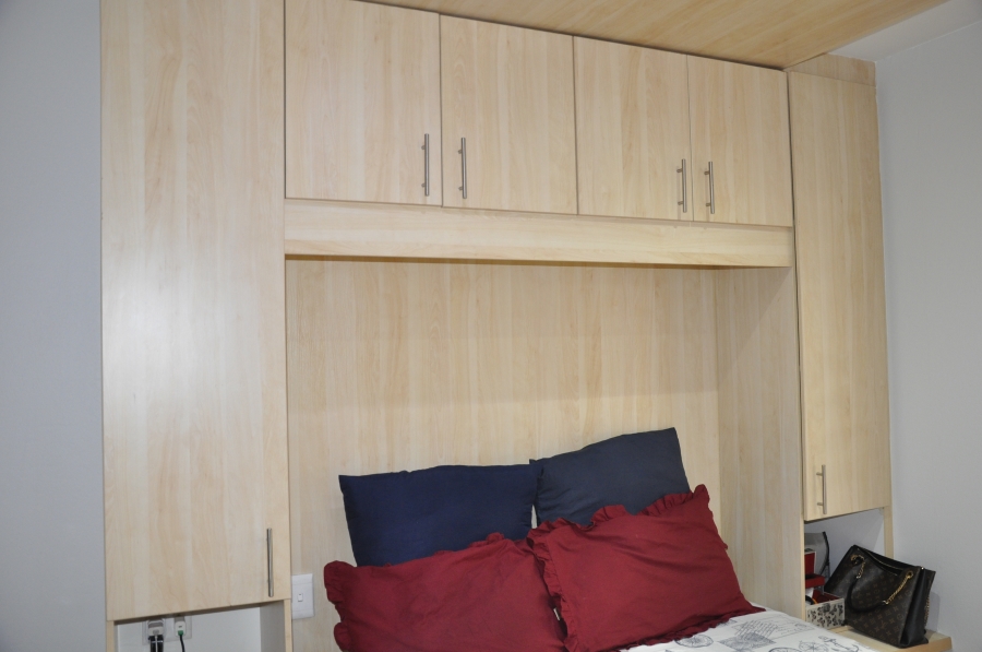 2 Bedroom Property for Sale in Noordwyk Gauteng