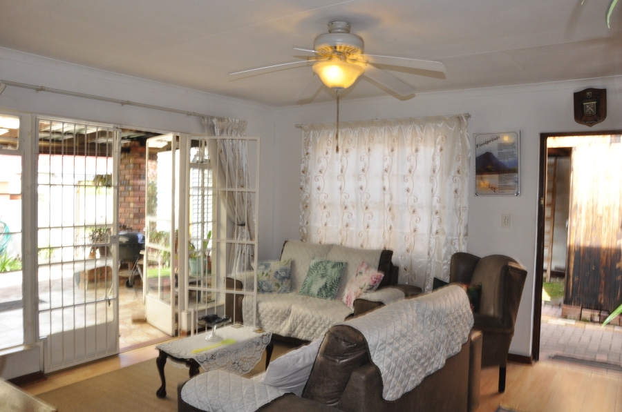 2 Bedroom Property for Sale in Noordwyk Gauteng