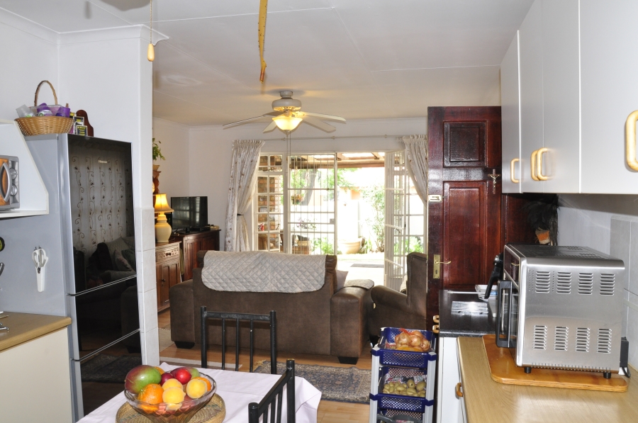 2 Bedroom Property for Sale in Noordwyk Gauteng