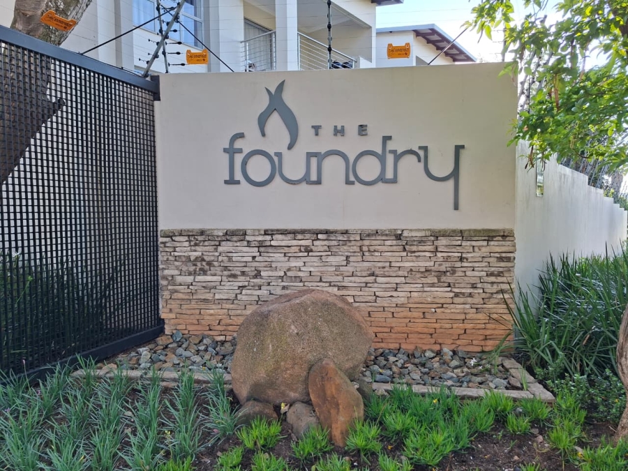2 Bedroom Property for Sale in Wendywood Gauteng