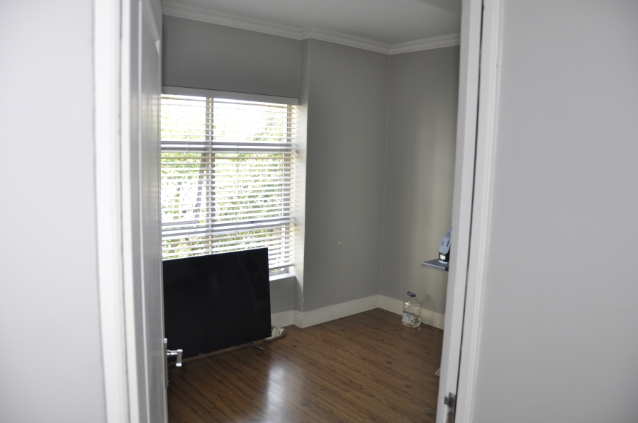 2 Bedroom Property for Sale in Wendywood Gauteng