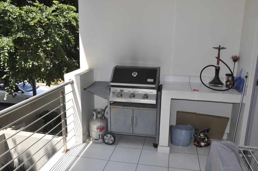 2 Bedroom Property for Sale in Wendywood Gauteng