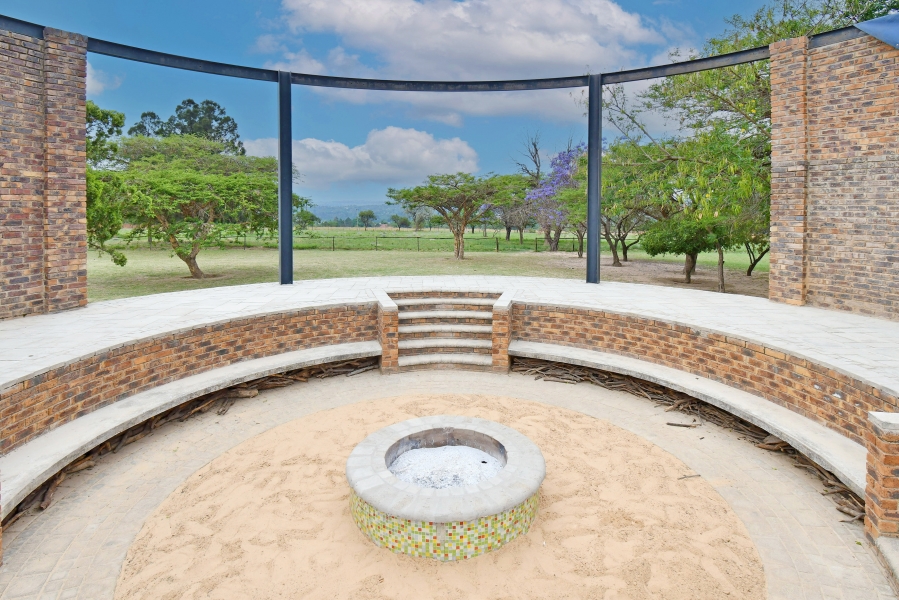 6 Bedroom Property for Sale in Chartwell Gauteng