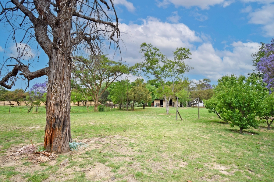 6 Bedroom Property for Sale in Chartwell Gauteng