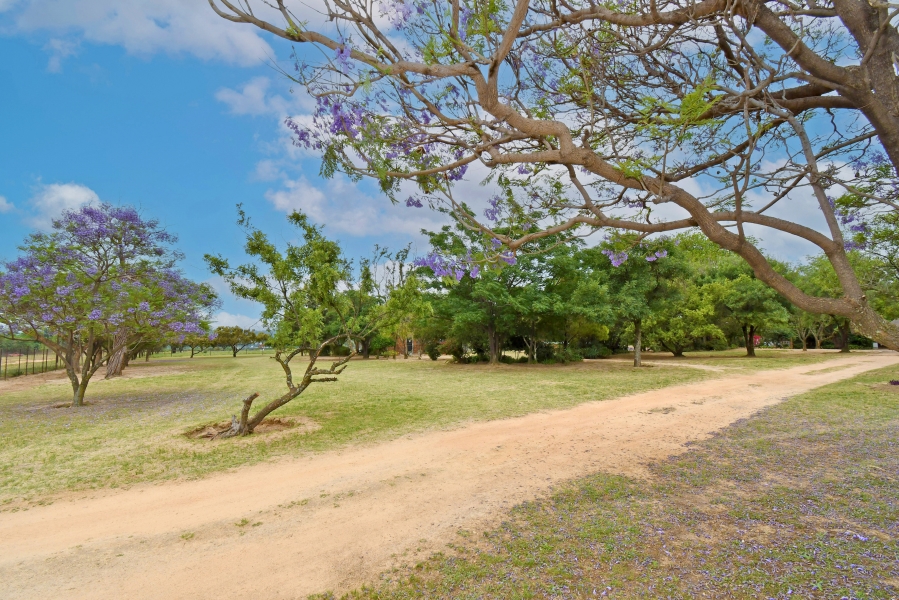 6 Bedroom Property for Sale in Chartwell Gauteng