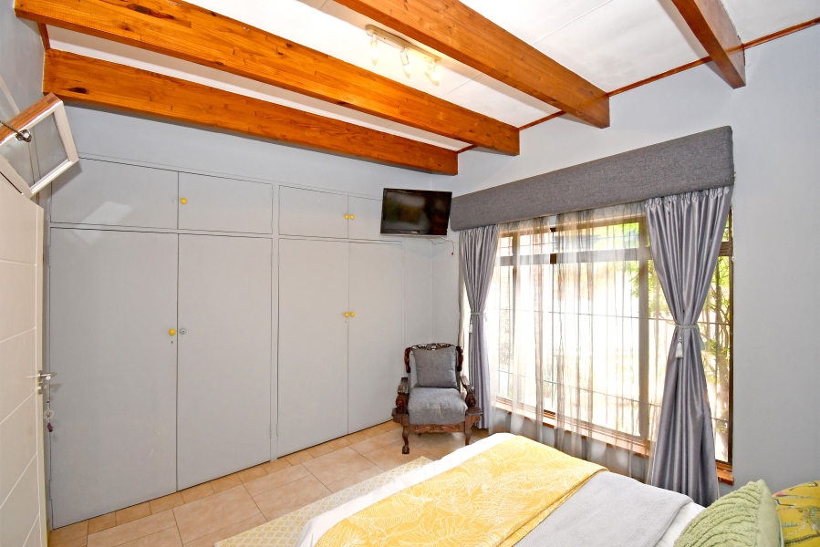 6 Bedroom Property for Sale in Farmall A H Gauteng