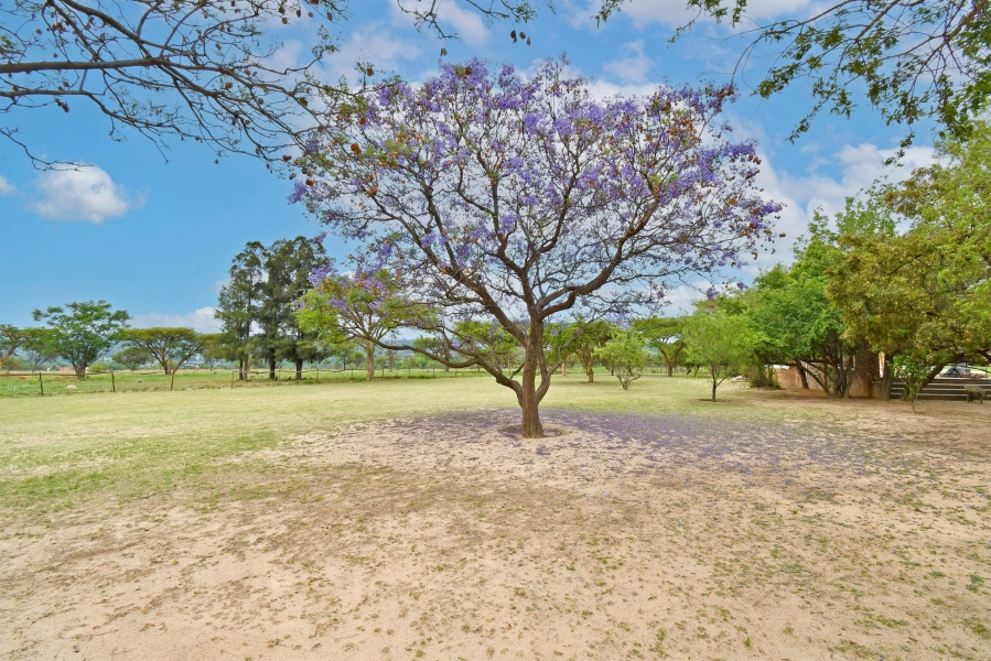 6 Bedroom Property for Sale in Farmall A H Gauteng