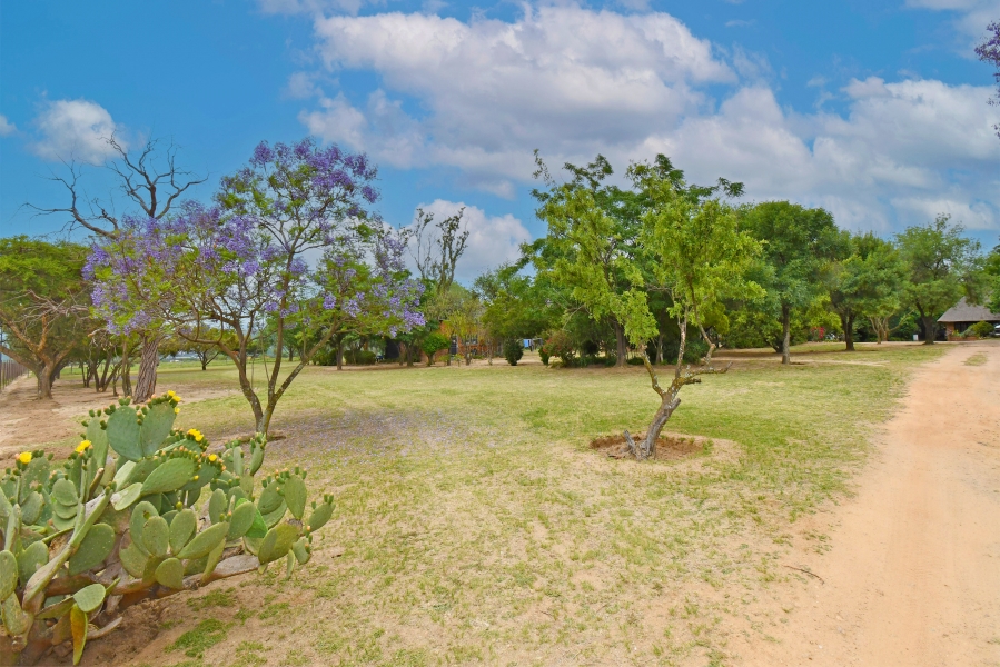 6 Bedroom Property for Sale in Farmall A H Gauteng