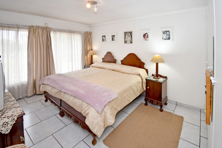 6 Bedroom Property for Sale in Farmall A H Gauteng