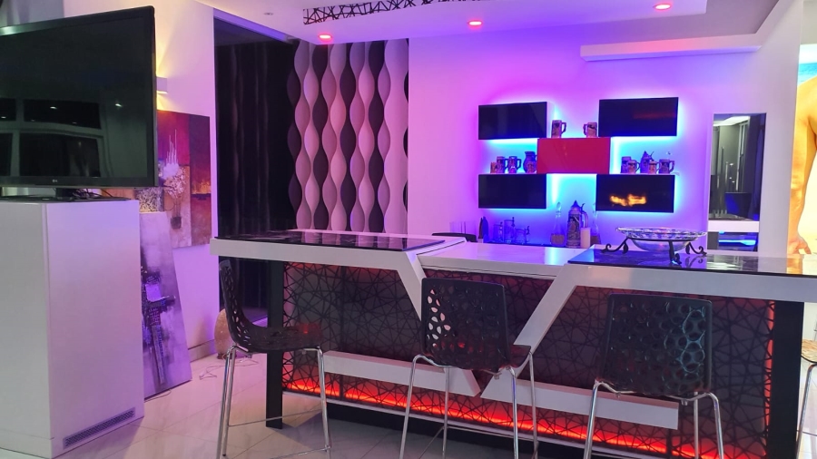 4 Bedroom Property for Sale in Blue Valley Golf Estate Gauteng