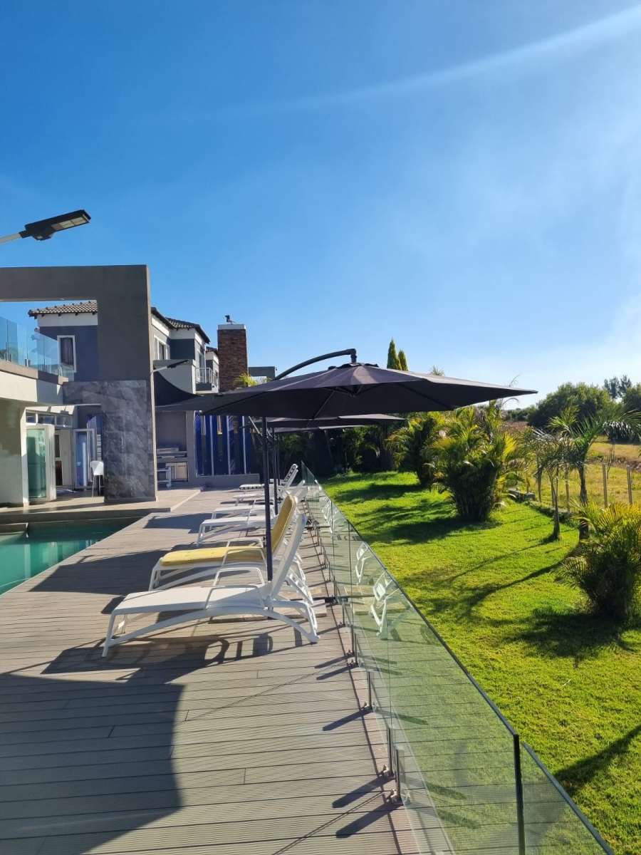 4 Bedroom Property for Sale in Blue Valley Golf Estate Gauteng