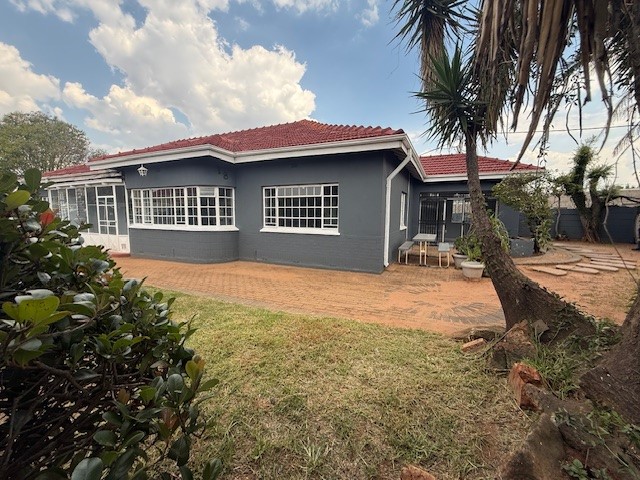 To Let 3 Bedroom Property for Rent in Sydenham Gauteng