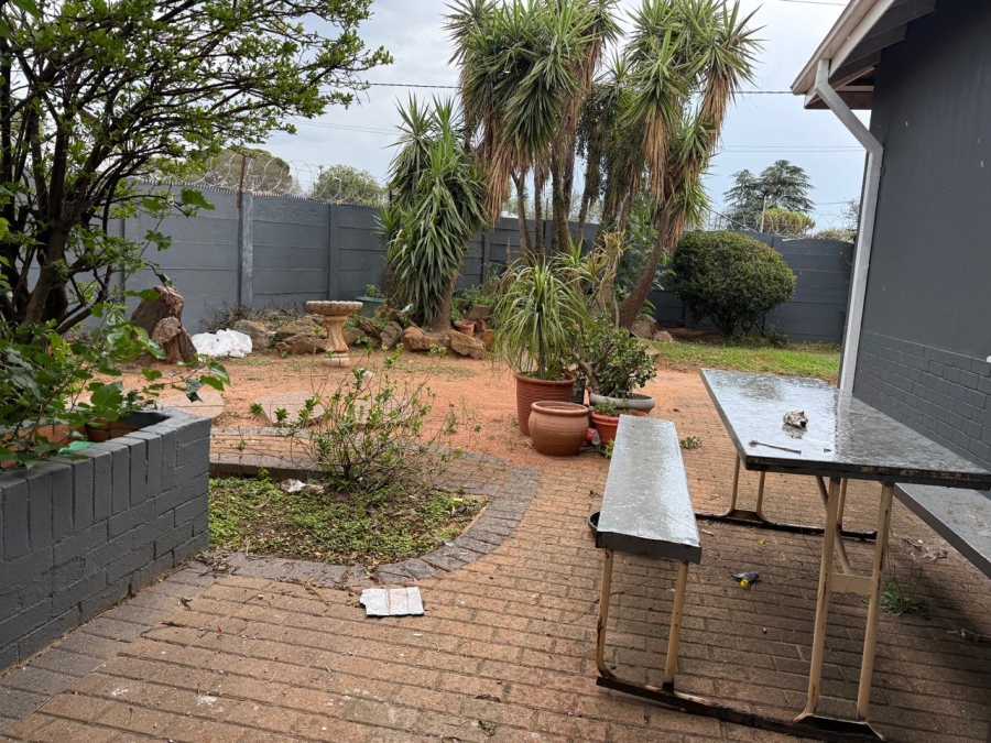 To Let 3 Bedroom Property for Rent in Sydenham Gauteng