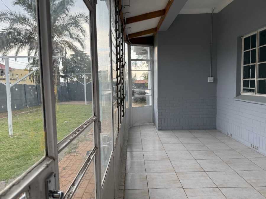 To Let 3 Bedroom Property for Rent in Sydenham Gauteng