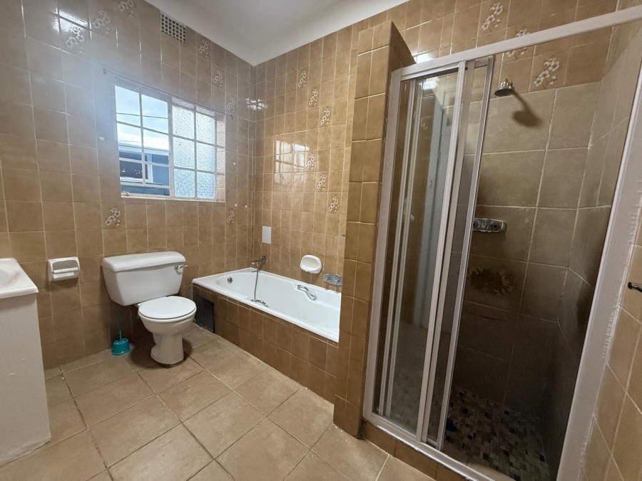 To Let 3 Bedroom Property for Rent in Sydenham Gauteng