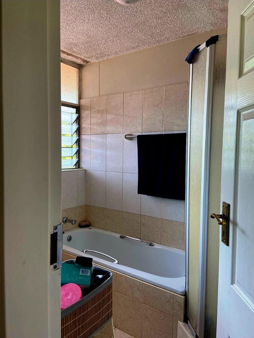 To Let 2 Bedroom Property for Rent in Lynnwood Glen Gauteng