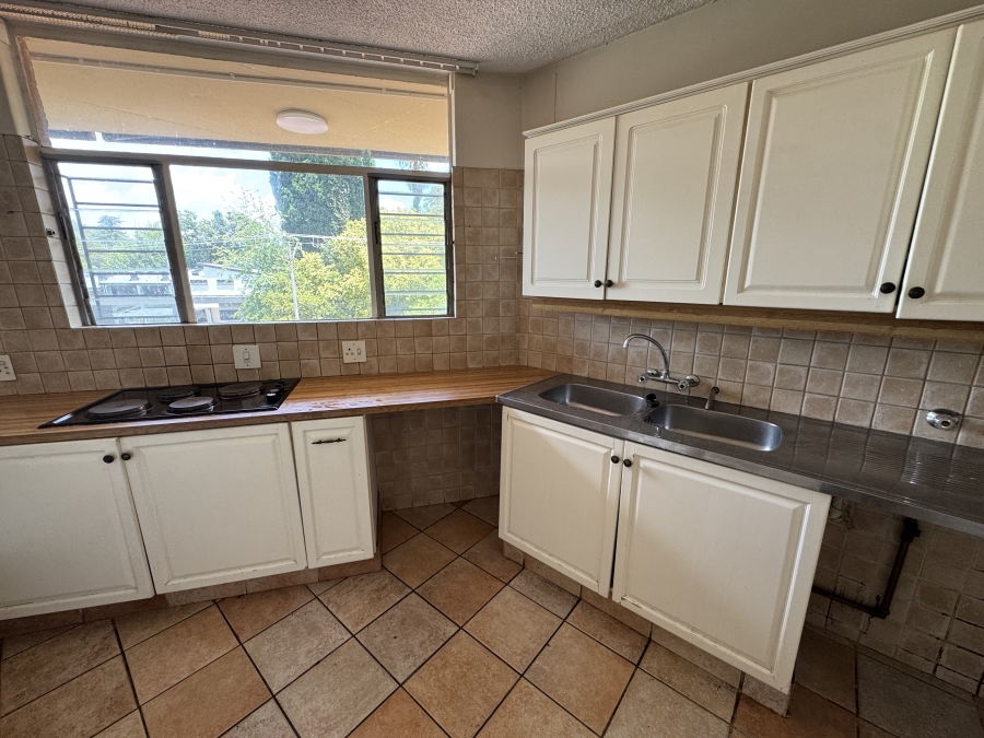 To Let 2 Bedroom Property for Rent in Lynnwood Glen Gauteng