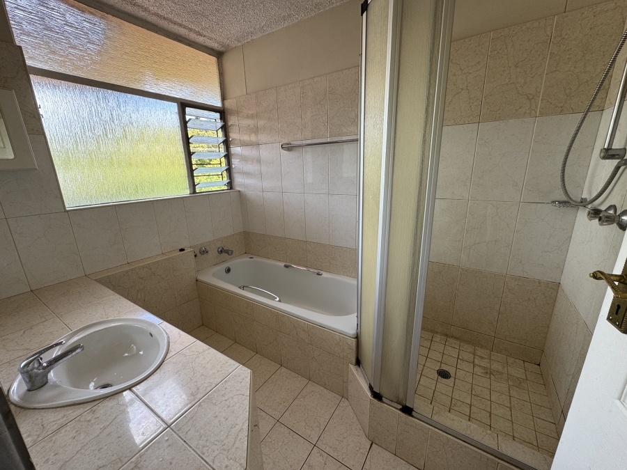To Let 2 Bedroom Property for Rent in Lynnwood Glen Gauteng