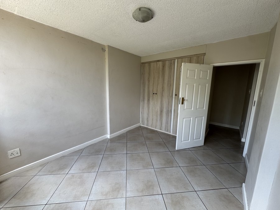 To Let 2 Bedroom Property for Rent in Lynnwood Glen Gauteng