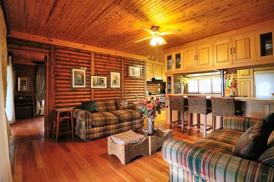 5 Bedroom Property for Sale in Dinokeng Game Reserve Gauteng