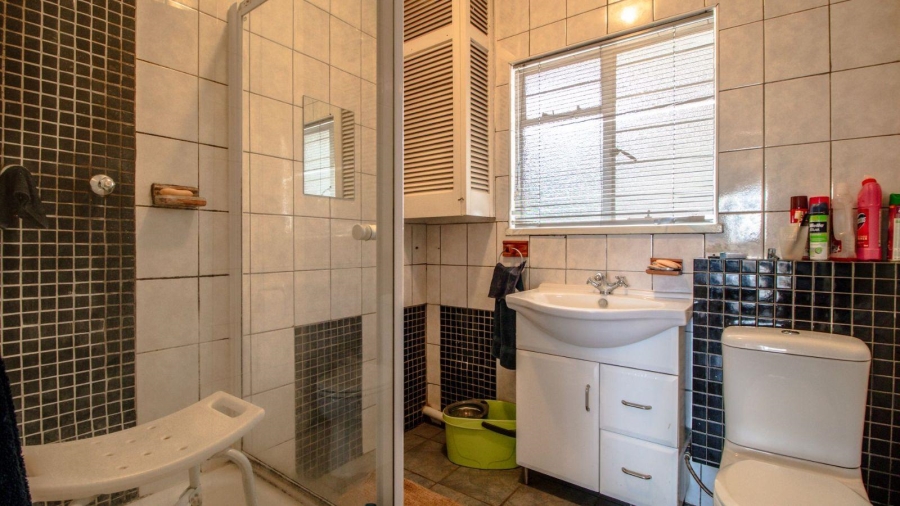 1 Bedroom Property for Sale in Eastleigh Gauteng