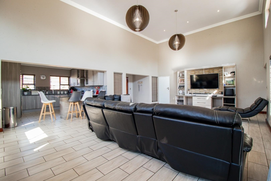 3 Bedroom Property for Sale in Lilianton Gauteng
