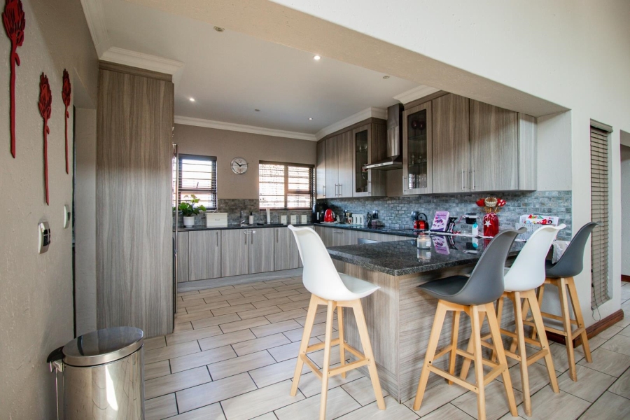 3 Bedroom Property for Sale in Lilianton Gauteng