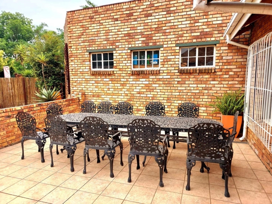 10 Bedroom Property for Sale in Benoni Small Farms Gauteng