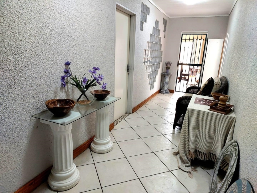 10 Bedroom Property for Sale in Benoni Small Farms Gauteng
