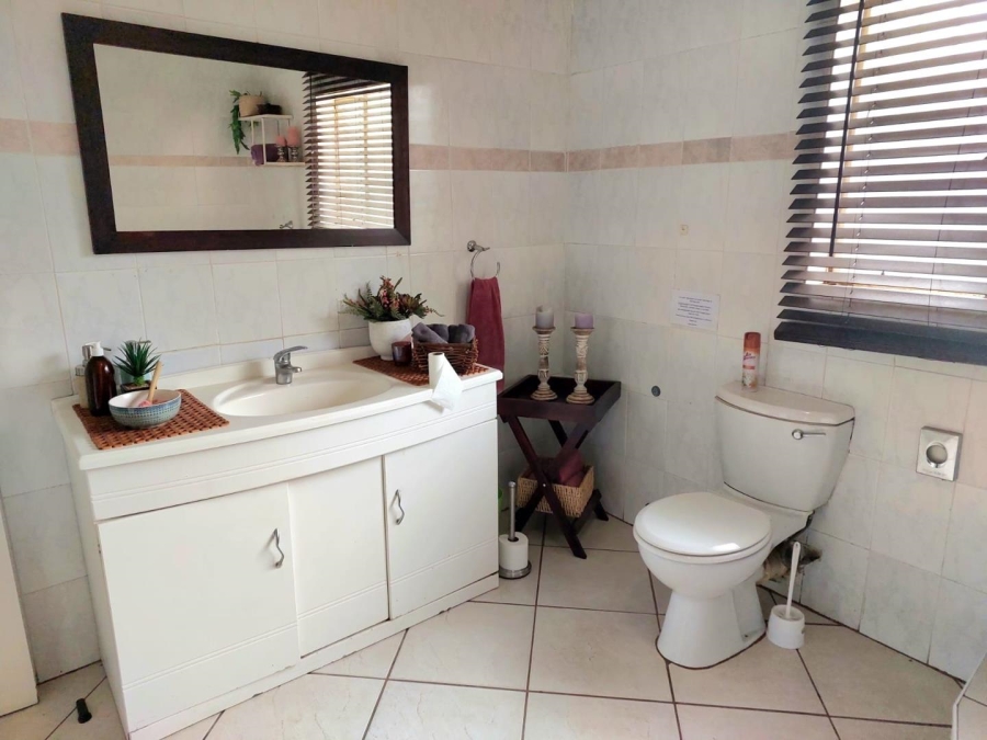 10 Bedroom Property for Sale in Benoni Small Farms Gauteng