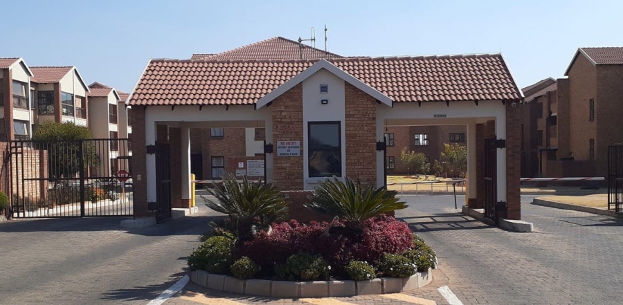 1 Bedroom Property for Sale in Brentwood Gauteng
