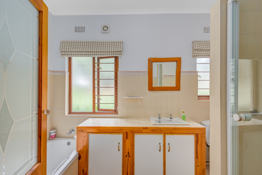 5 Bedroom Property for Sale in Chartwell Gauteng