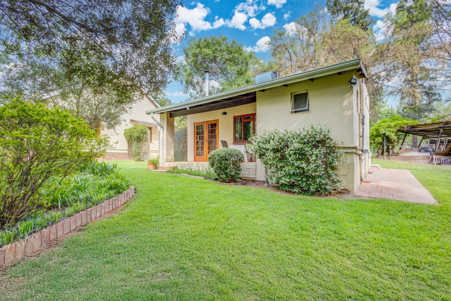 5 Bedroom Property for Sale in Chartwell Gauteng